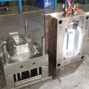 Egyedi gyártás CNC megmunkálás befecskendező fúvó szilikon présöntvény penész alkatrészek jármű penész acél